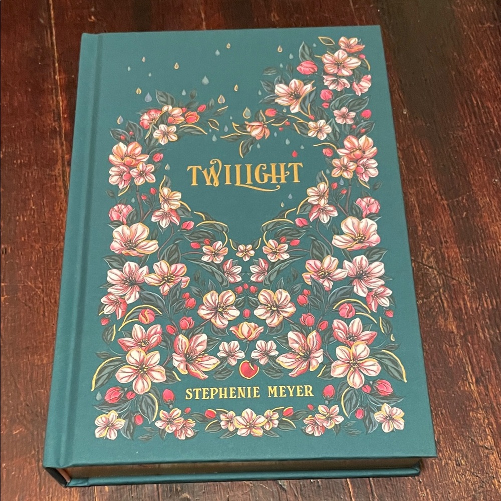 Floral Twilight Decorative Box and book - Picture 3 of 4